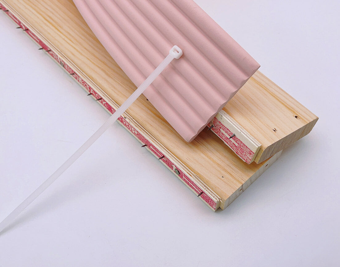 Gripper strips for punch needle frame 1 meter length – Tuftingshop