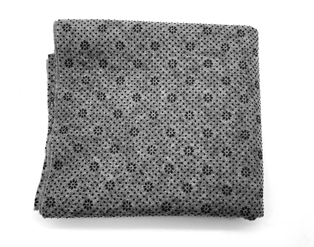 Tufting Cloth, Non-Slip Rug Backing Felt Cloth for Tufted Rugs, Secondary  Backing Fabric for Tufting, Punch Needle, Non Slip Area Rug Pad, Polka  dots