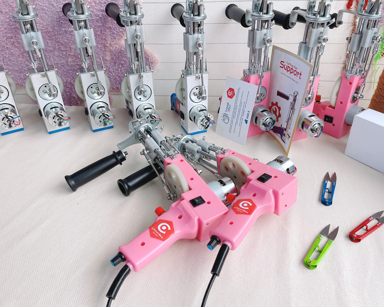 Nuova pistola tufting pile VK Pink Cut, macchina tufting fatta a mano panno  tufting 150x150cm 1 anno di garanzia -  Italia