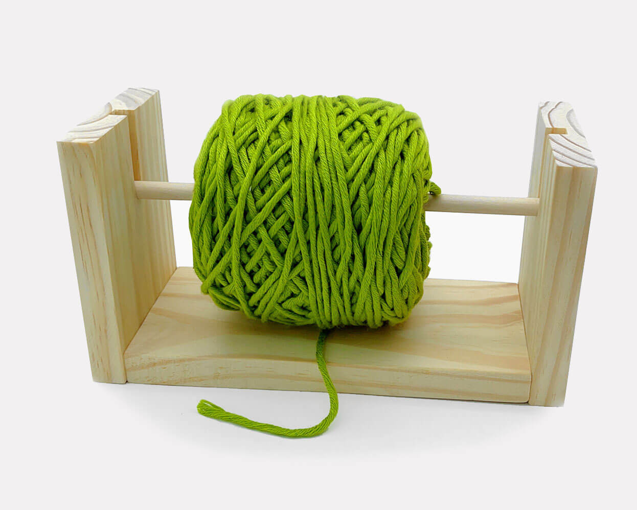 XZJMY horizontal yarn spindle feeder or dispenser,wooden